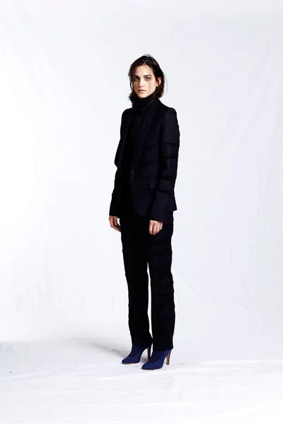 Look 16